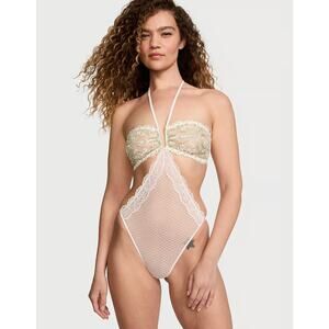 Victoria’s Secret  VERY SEXY Daisy Chain Embroidery Halter Teddy